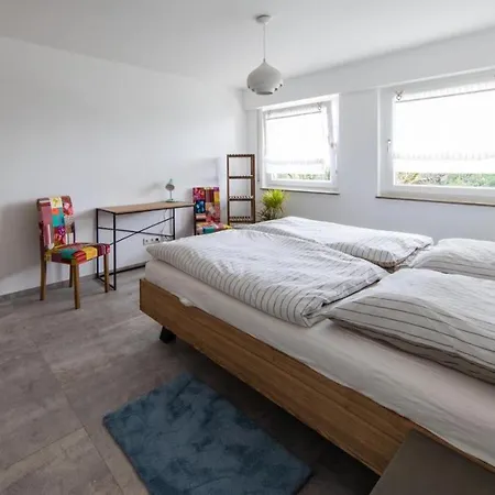 Moderne Ferienwohnung In Esslingen